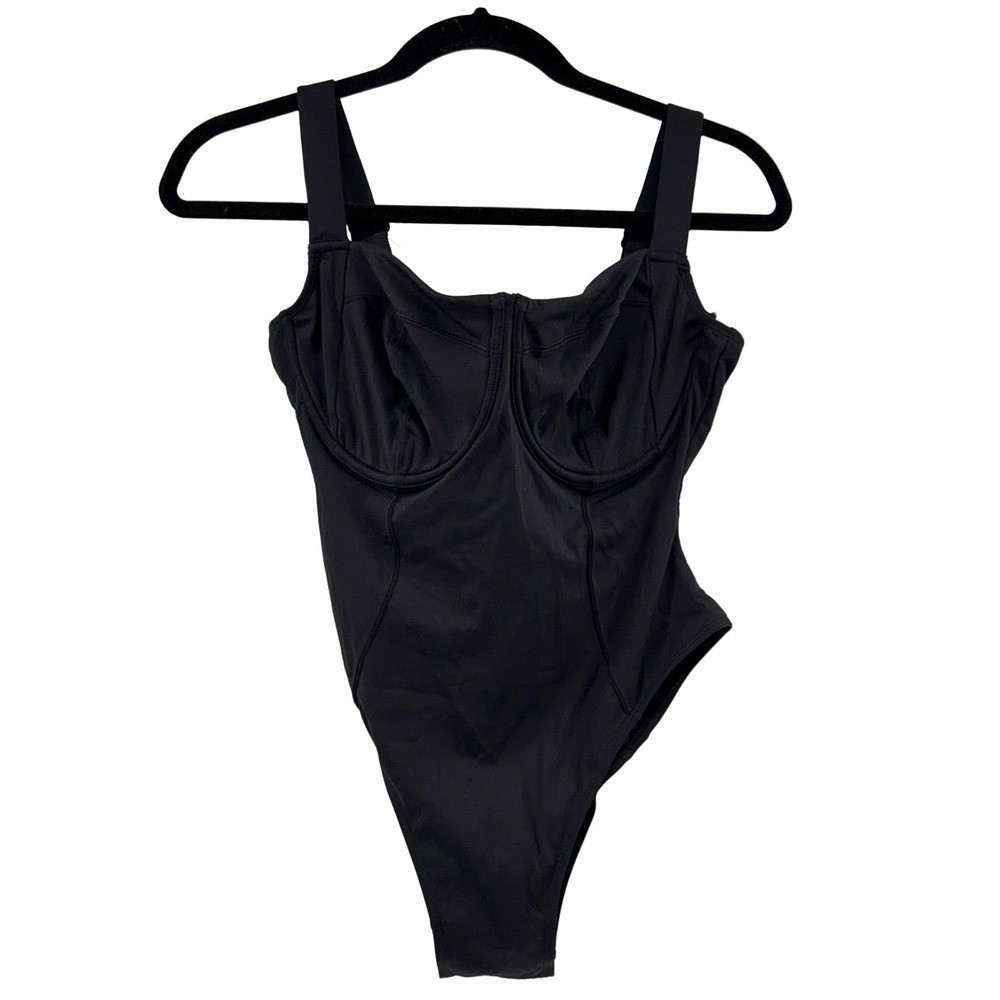 TA3 HI CUT LIFTY Swimsuit Black M‎ SHORT F/G Lace-up Back TA3020 S FG